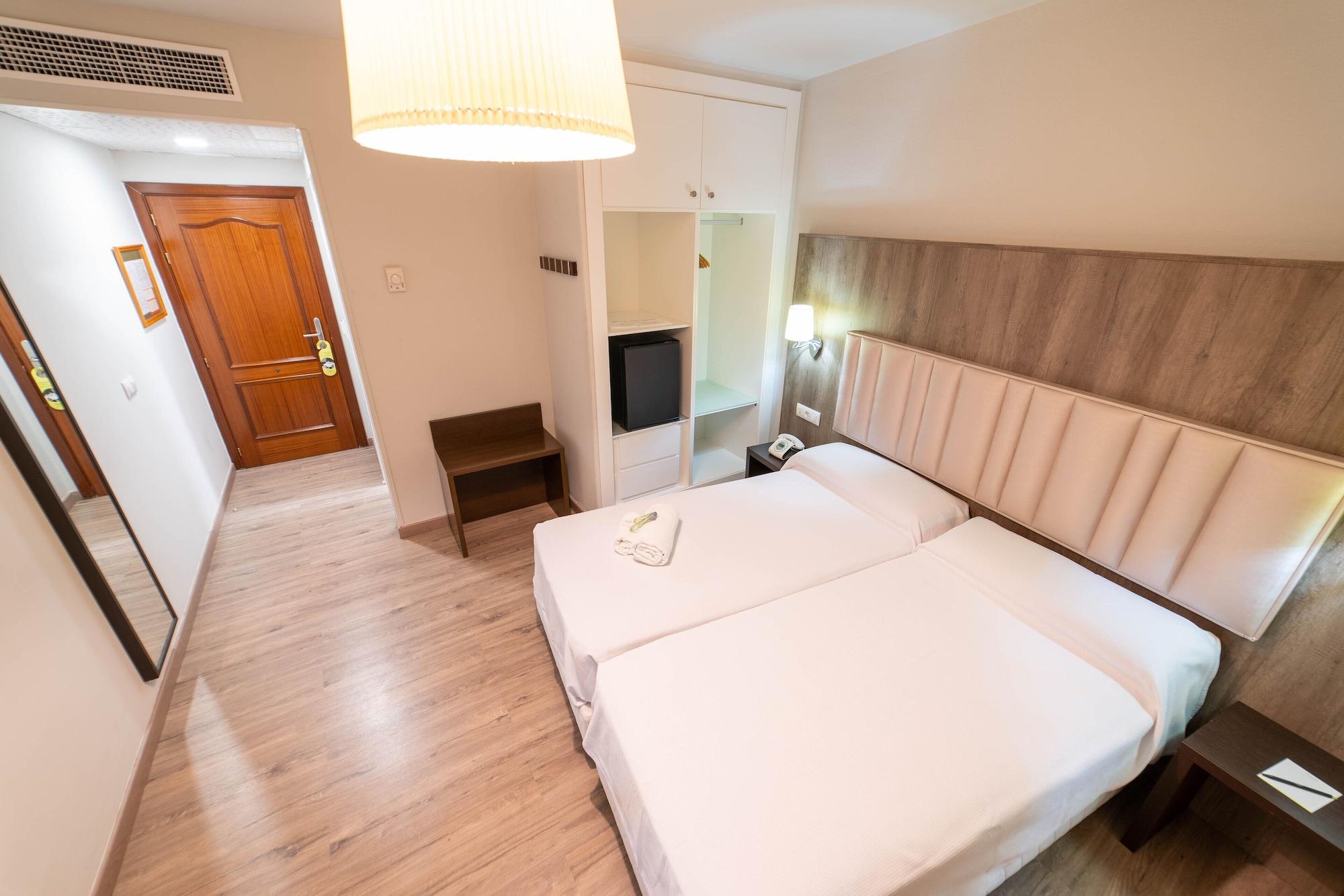 Hotel Sercotel Dona Carmela 3*